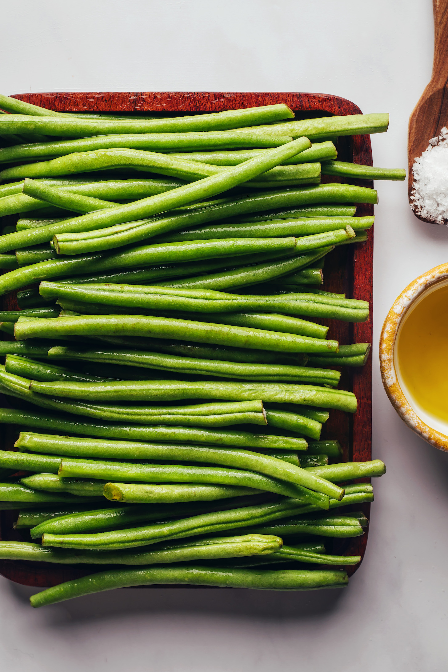 Green beans, salt, and olive oil